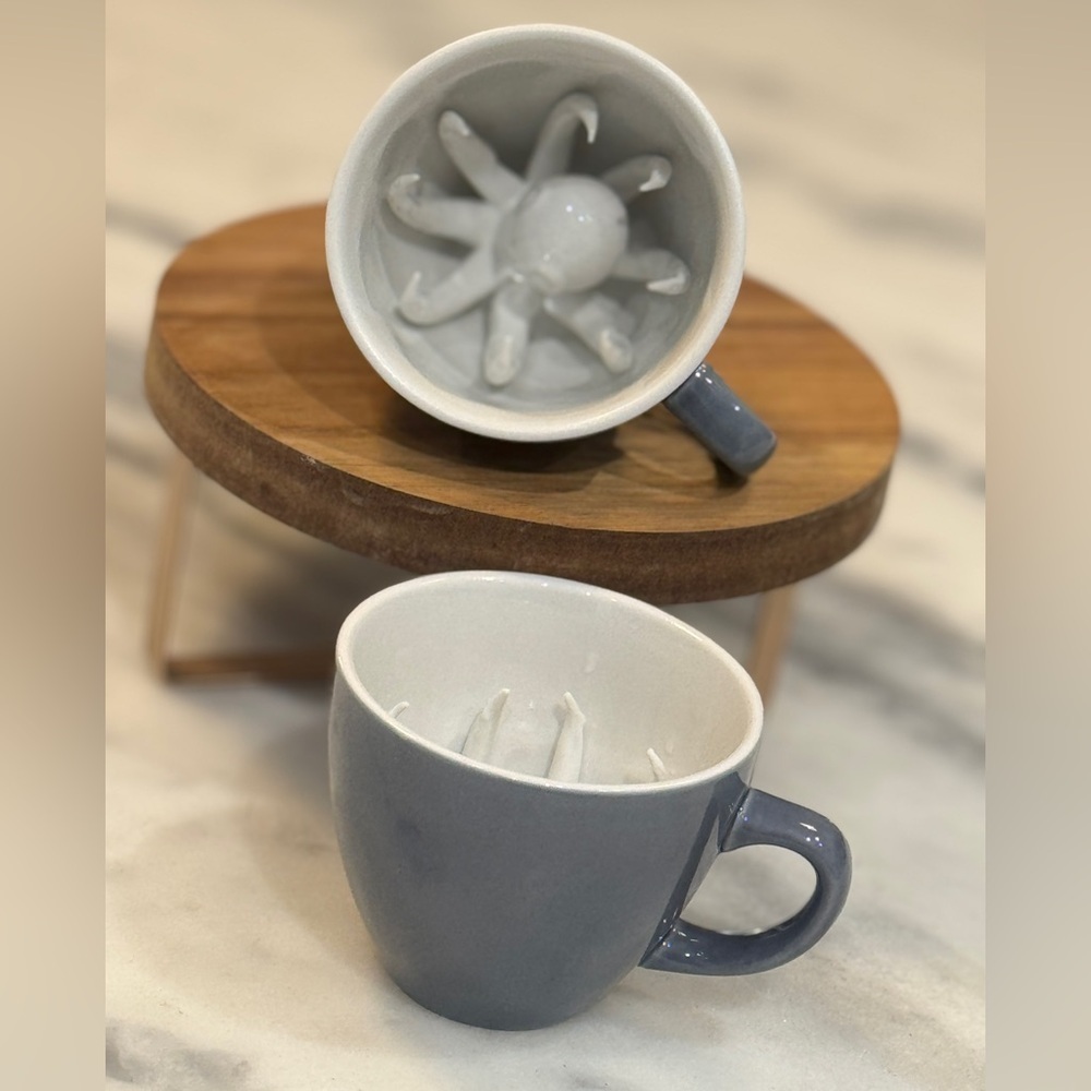 CREATURE of the Sea CUPS Hidden Octopus Cup Mug Set of 2 Blue & White 11 oz.